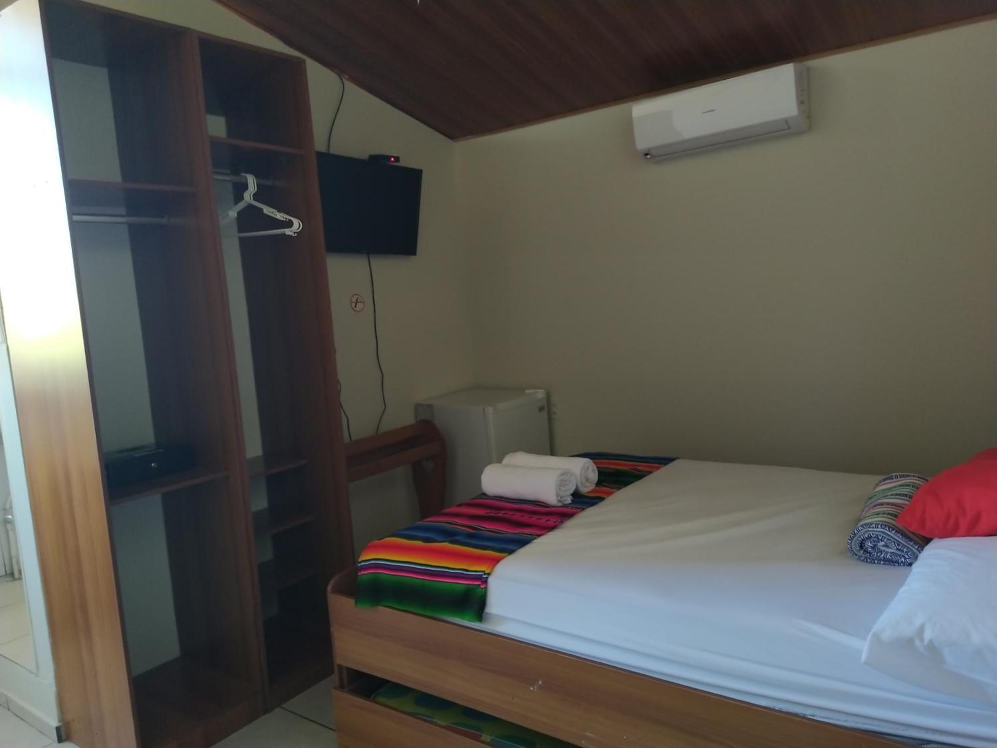 Hotel Antiguo Antiguo Cuscatlán Habitación foto