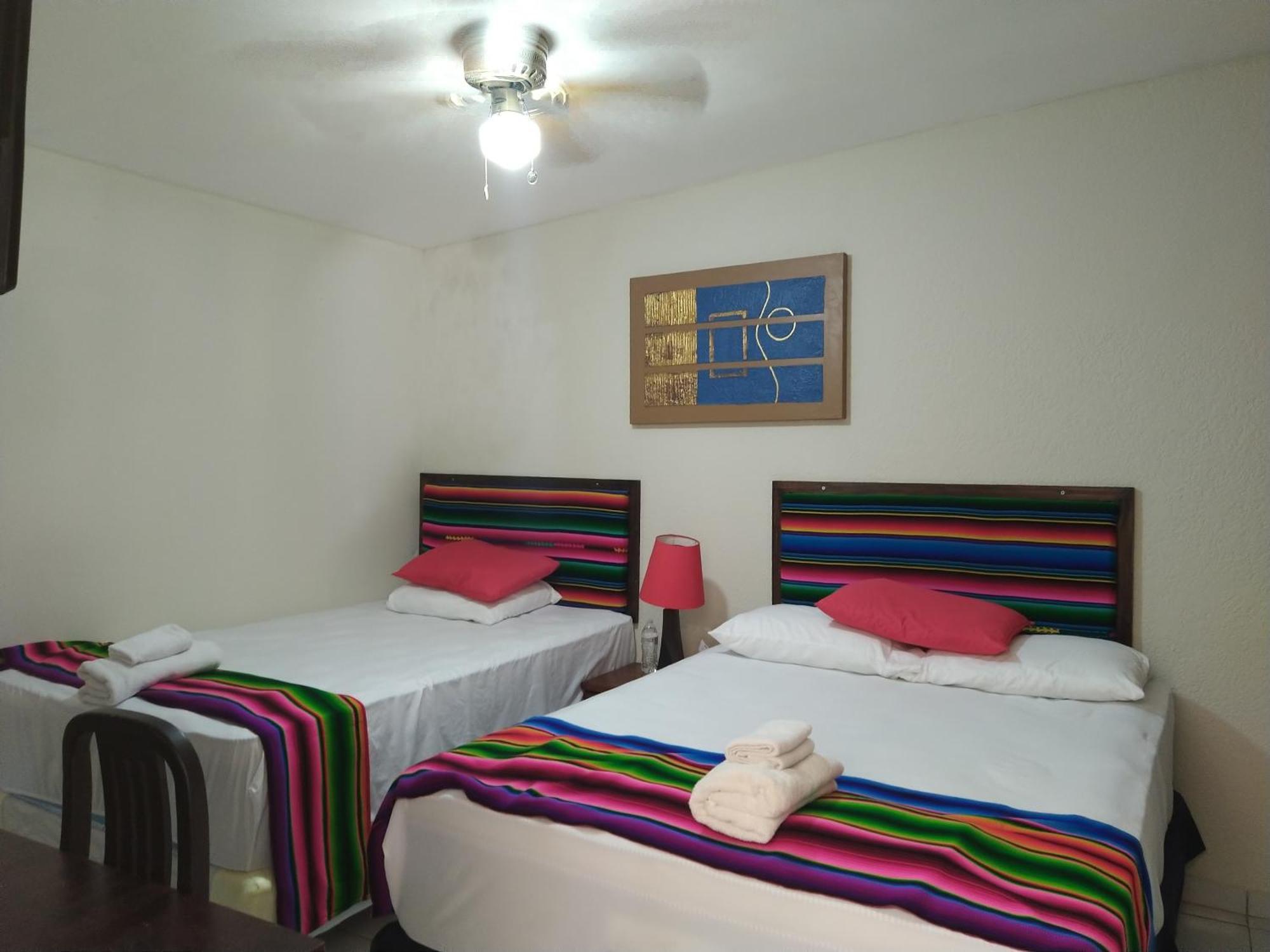 Hotel Antiguo Antiguo Cuscatlán Habitación foto